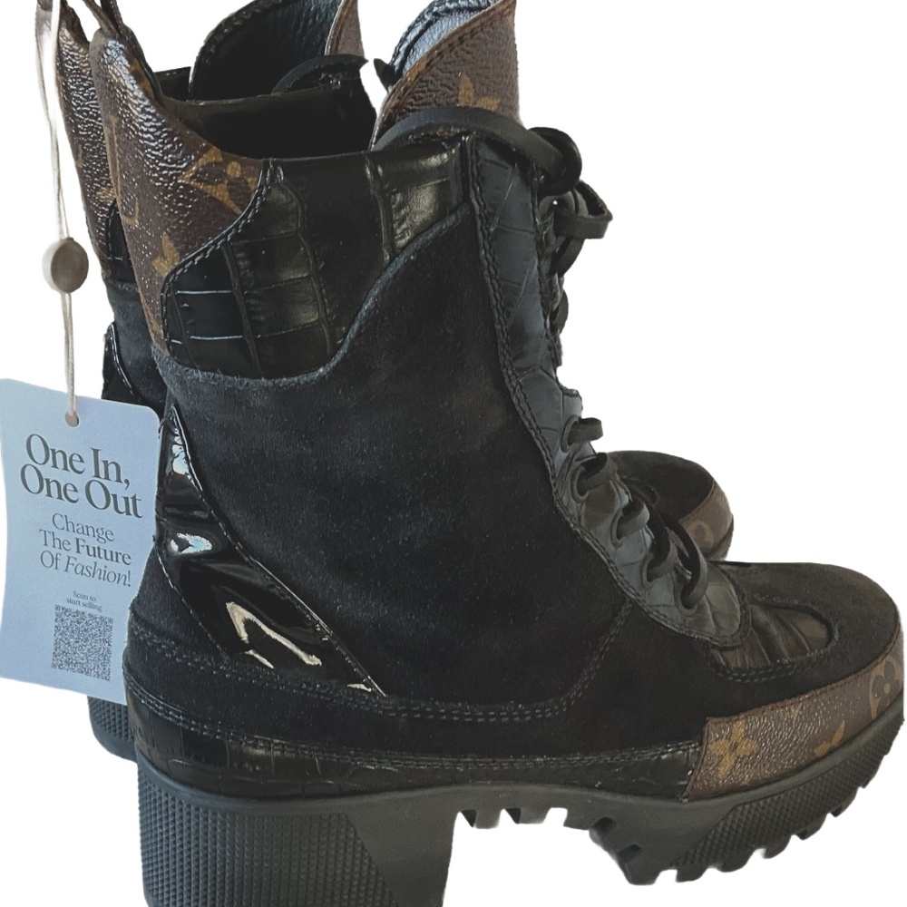 Louis Vuitton Laureate combat military boots